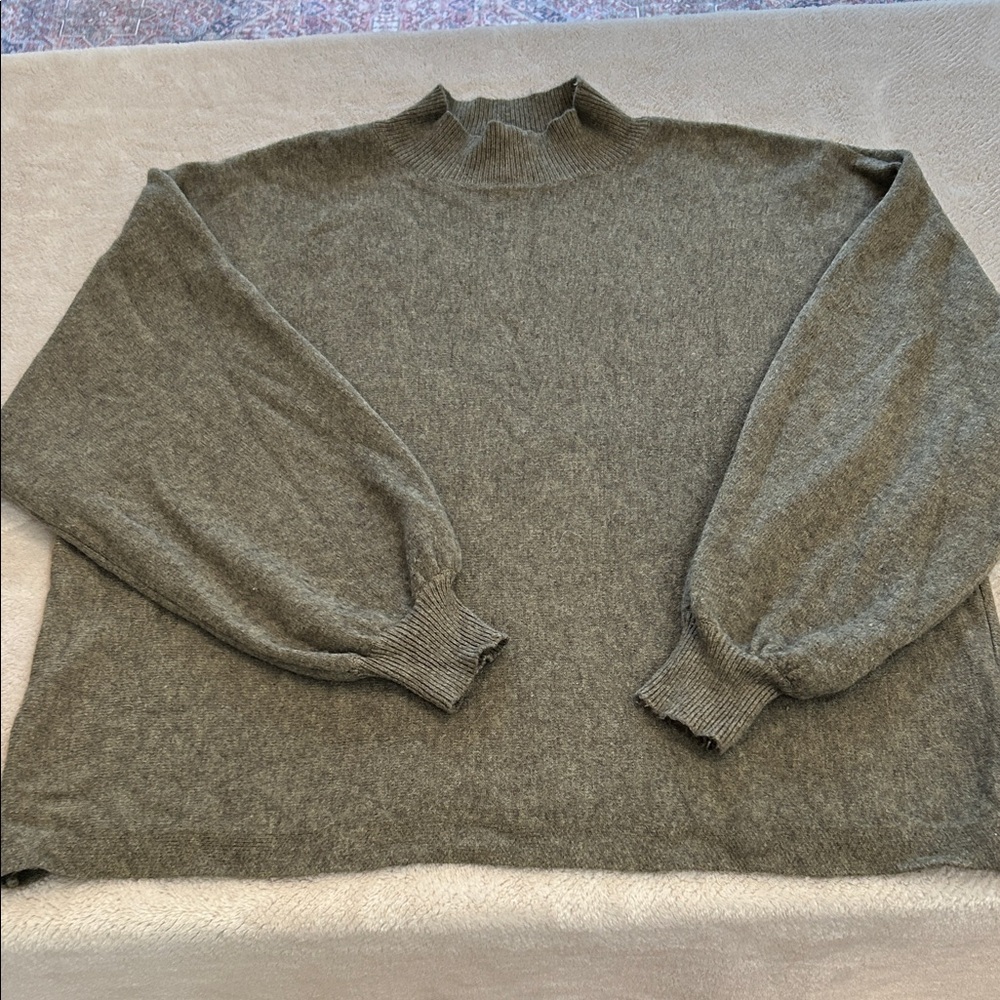 Dreamers Women's Gorgeous & Soft Army/Green Sweater with puff detailed sleeves!